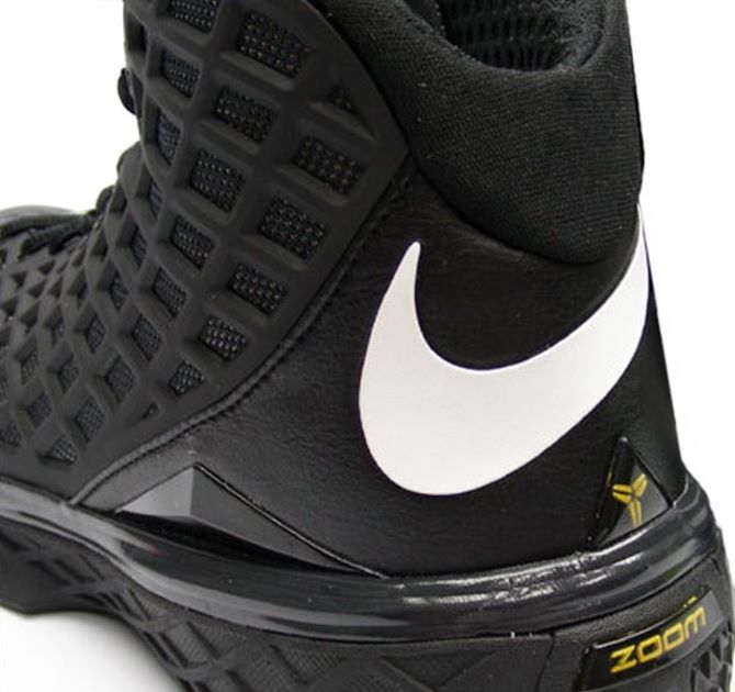 Kobe Bryant Nike Zoom Kobe III (3), Black Mamba Edition with colors black, varsity yellow