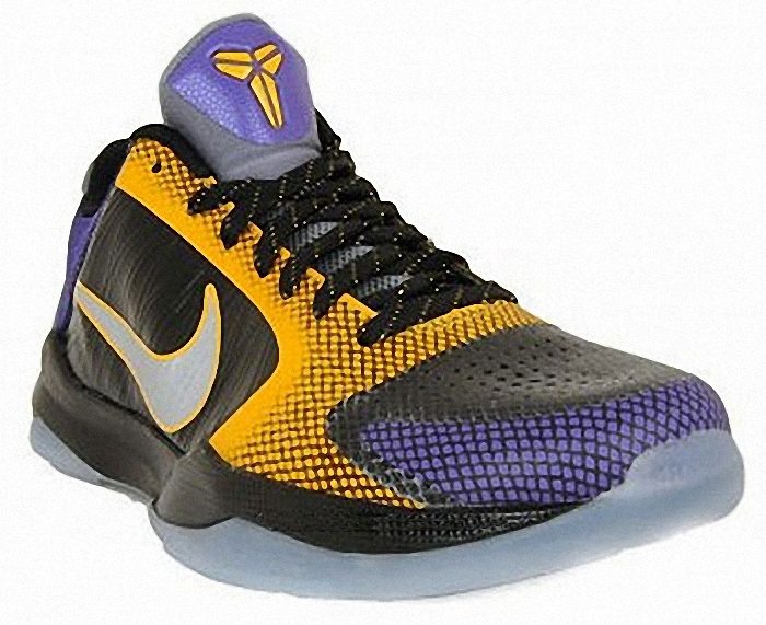 Kobe Bryant Nike Zoom Kobe V (5), Carpe Diem Edition with colors purple, black, white and gold. Picture 01
