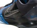 Nike Zoom Kobe V 5 Dark Knight Edition Picture 05