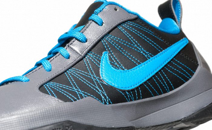 Kobe Bryant Nike Zoom Kobe V (5), M.E. Edition with colors sky blue, black and grey. Picture 08